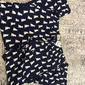 Brand new with tags J.Crew men’s flannel pajama pants. Dog print. 100% cotton.